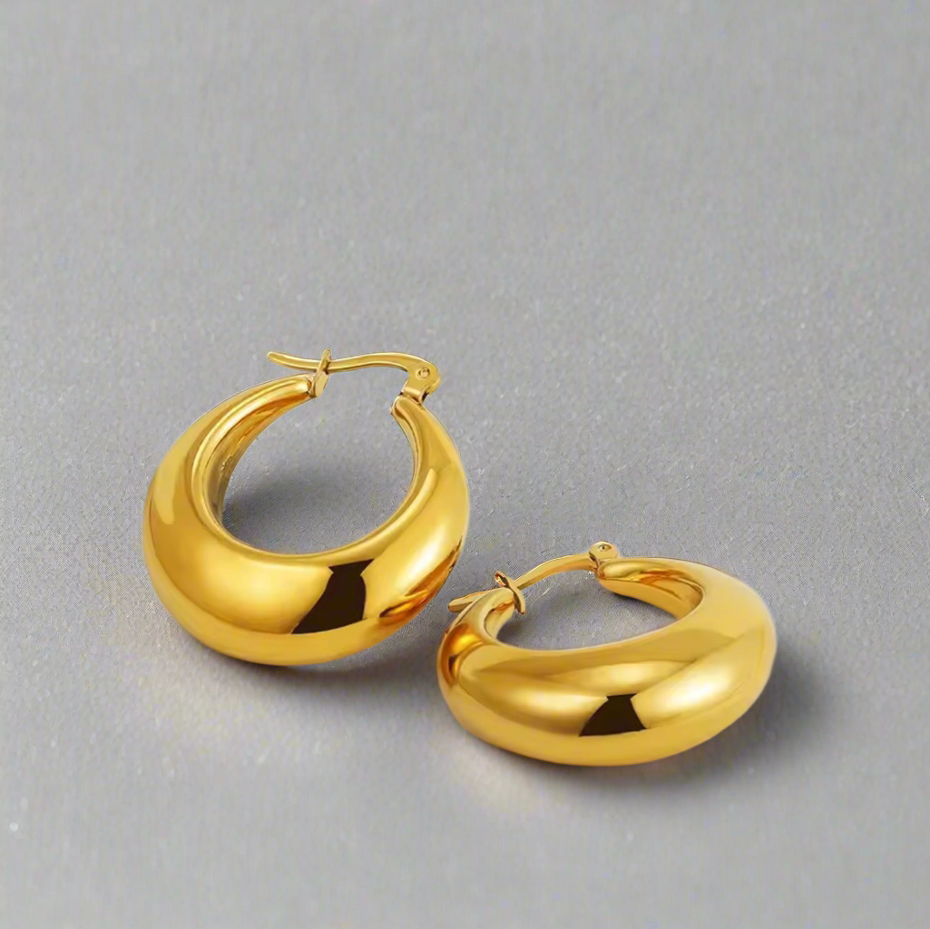 16186 Women’s Gold Plated Chunky Huggie Stainless Steel Hoop Earrings