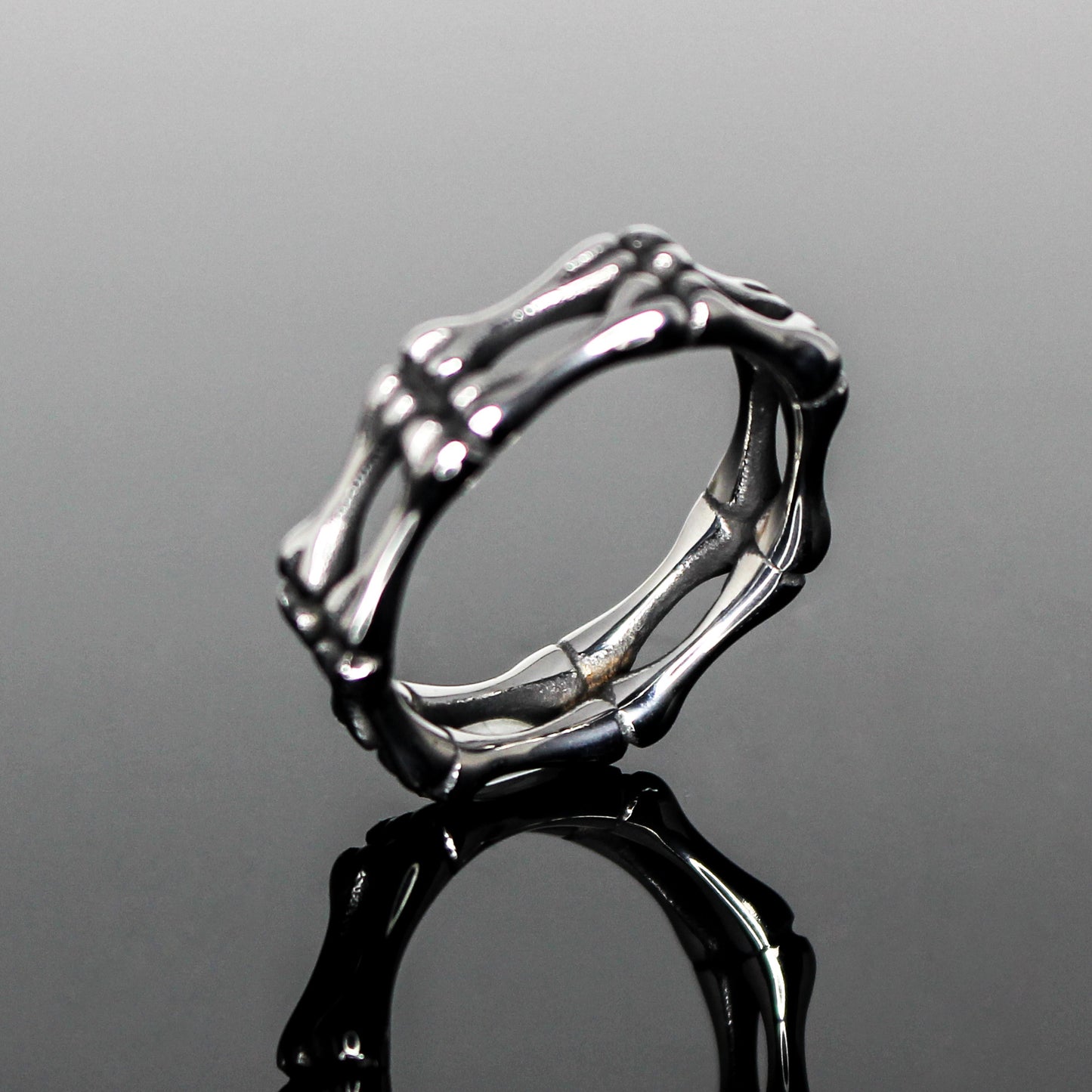 17120 Men's Warrior Bone Band Ring