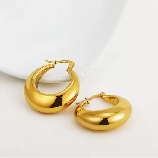 16186 Women’s Gold Plated Chunky Huggie Stainless Steel Hoop Earrings
