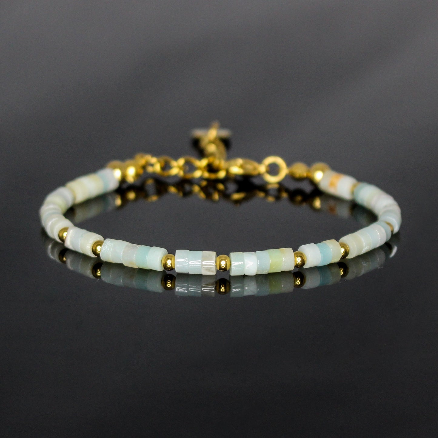 29003 Women's Heishi Bracelet with Amazonite and Gold Plated