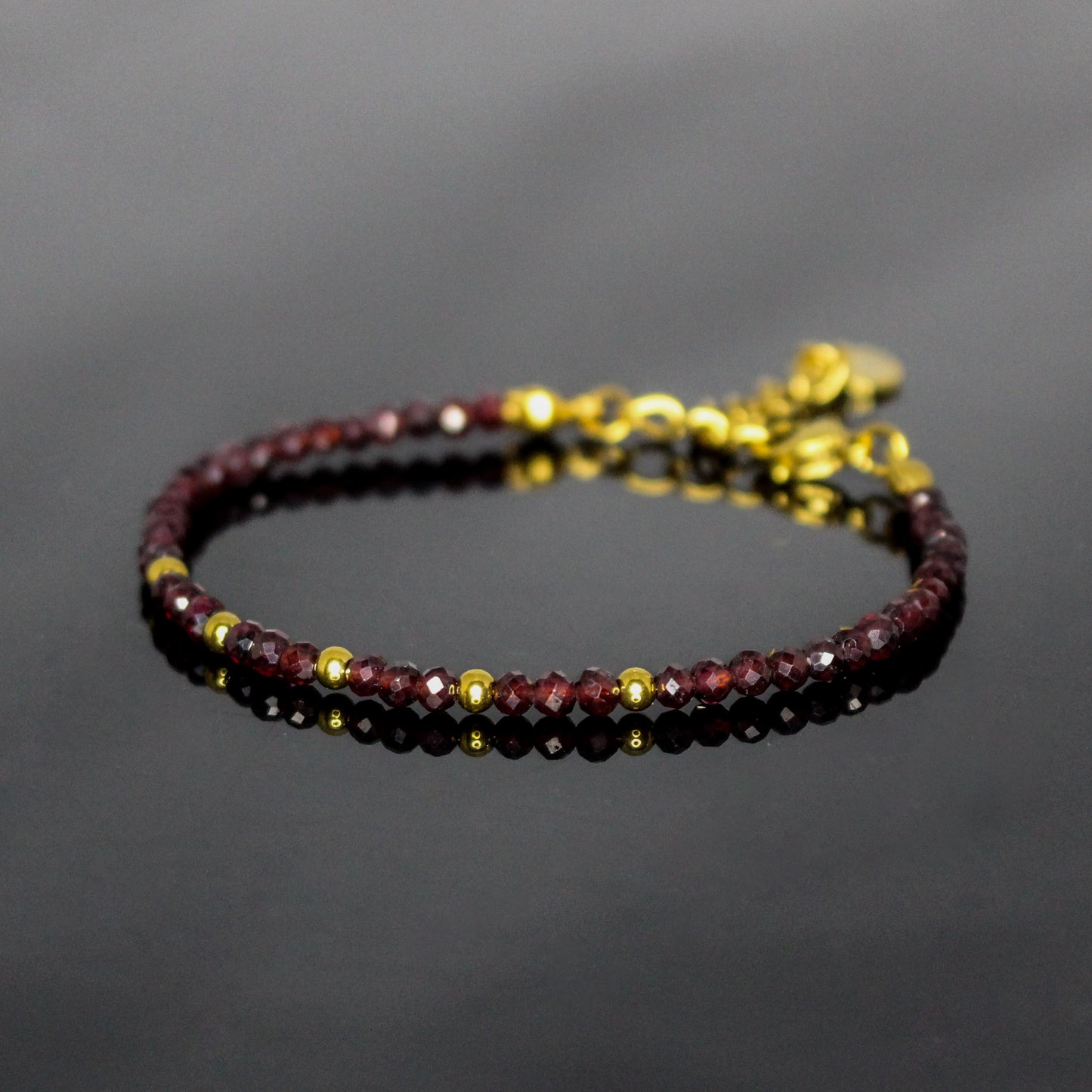 29001 Women’s Garnet Minimalist Bracelet With Gold Plated