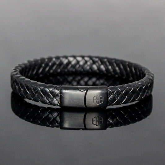 4034 Men’s Flat Black Leather Bracelet with Matte Black Clasp