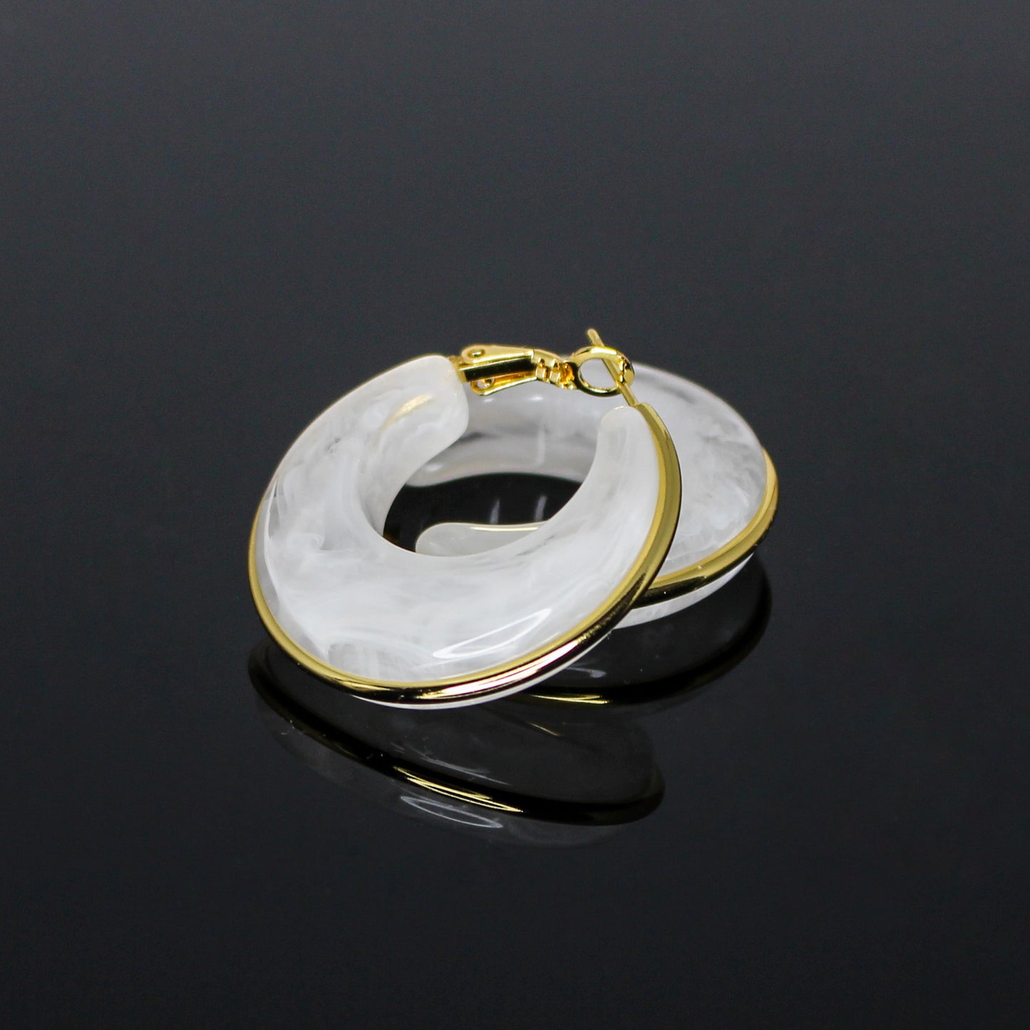 16187 Women’s Luminous White Resin Stainless Steel Hoop Earrings