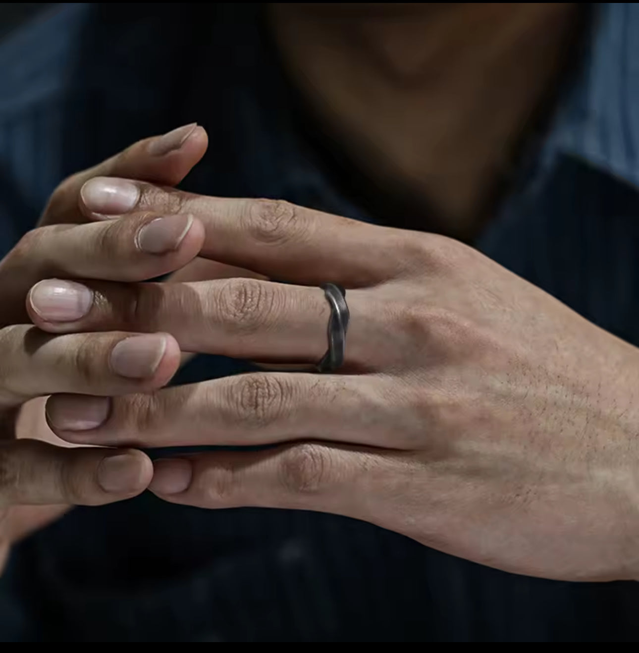 17118 Men's Vintage Mobius Band Ring