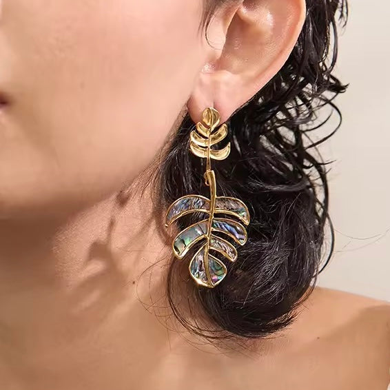 16176 Women’s Turtle Leaf Dangle Drop Gold Plated Stainless Steel Earrings