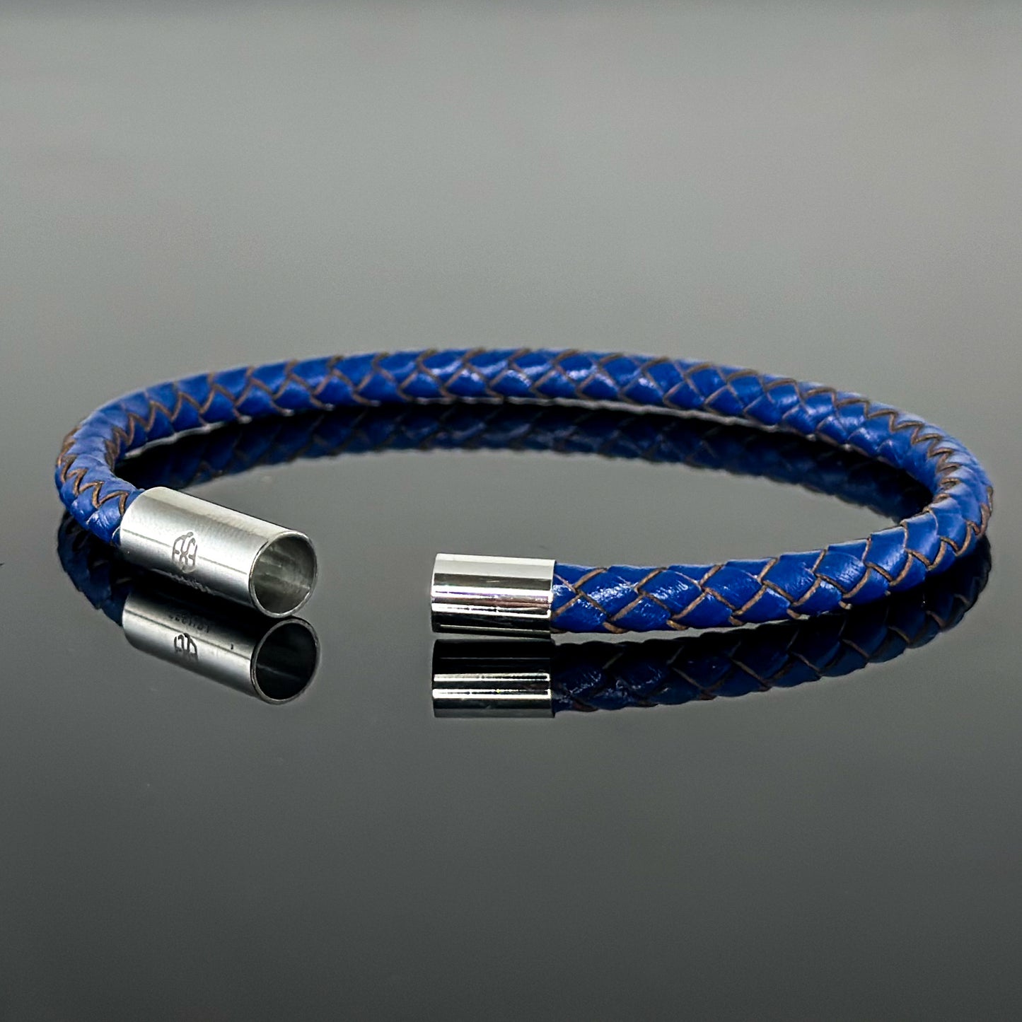 4008 Minimalist Blue Leather Bracelet