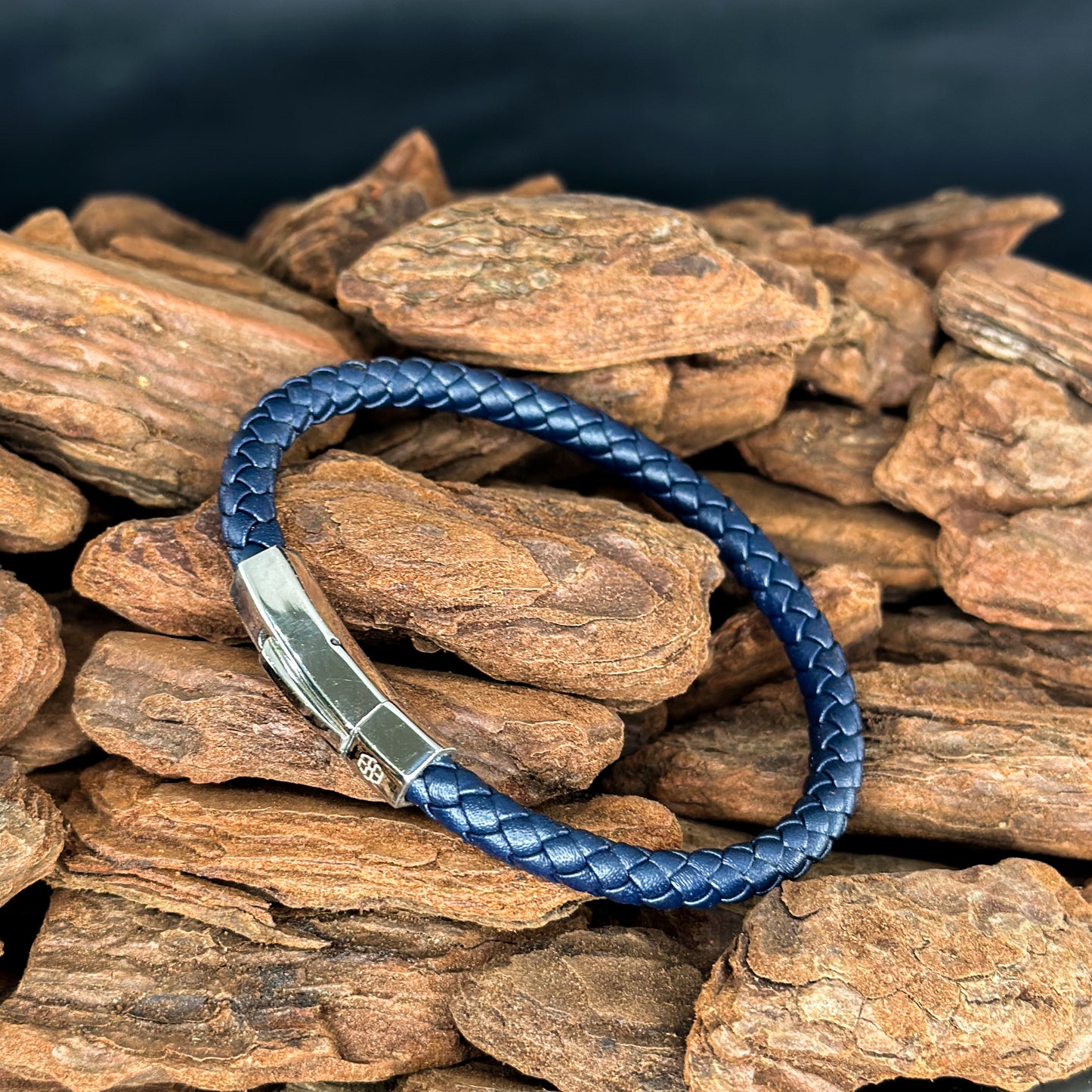 4002 Men’s Plait Round Dark Blue Leather Bracelet with Stainless Steel Clasp