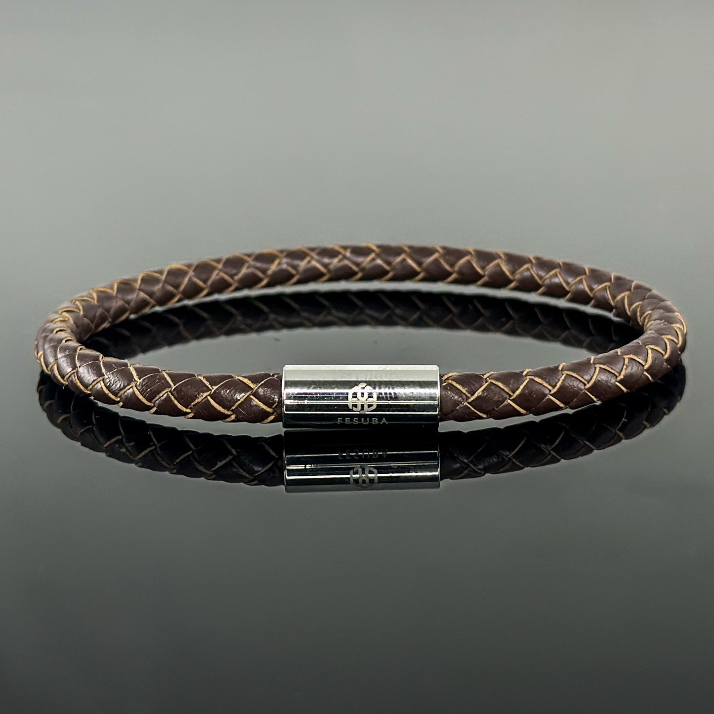 4008 Minimalist Brown Leather Bracelet