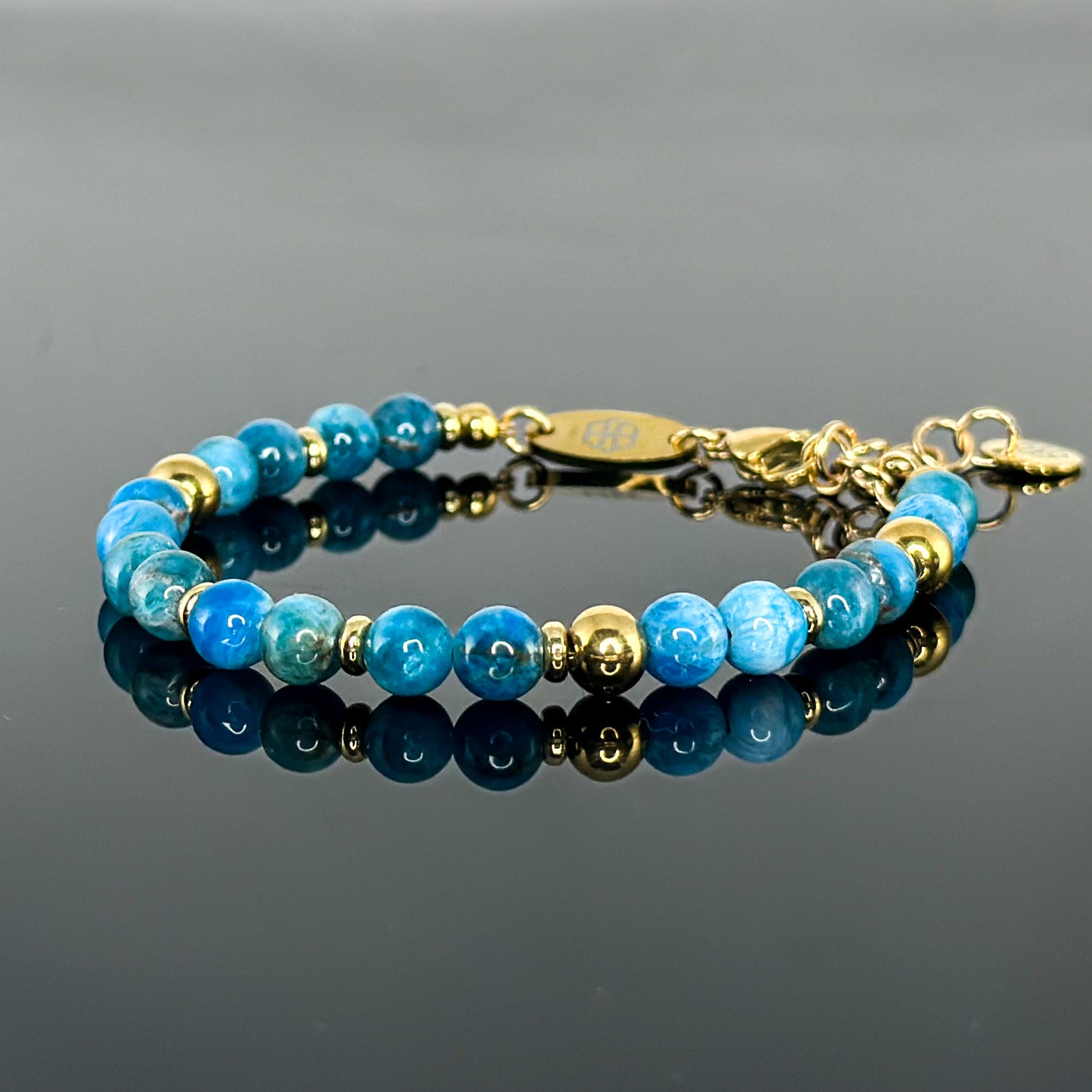 29002 Women’s Beaded Bracelet with Apatite and Gold Plated