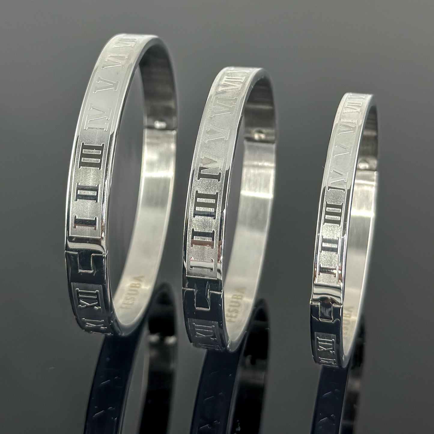 6023 Men's Roman Style Silver Stainless Steel Bracelet