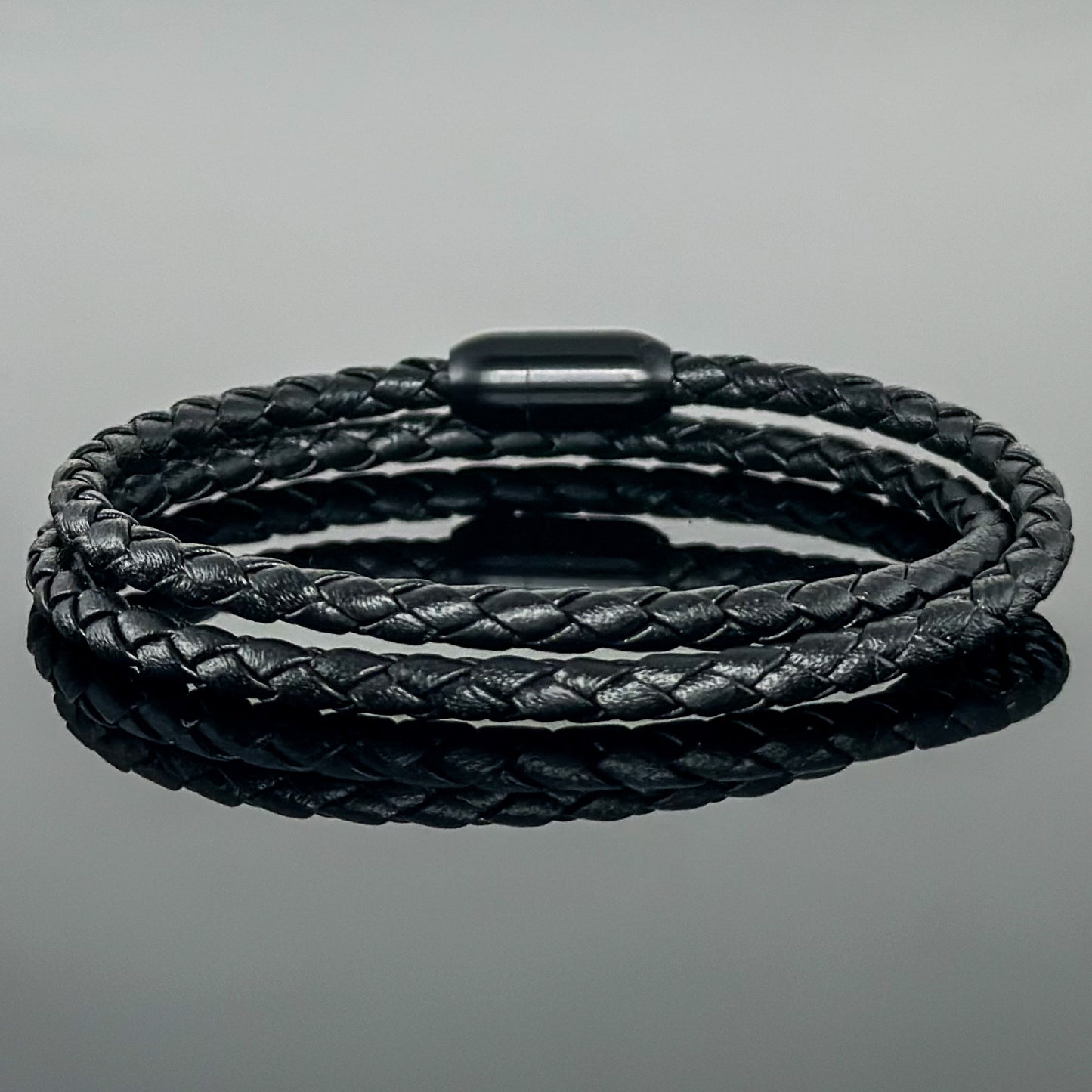 4024 Men’s Double Wrap Black Plaited Leather Bracelet