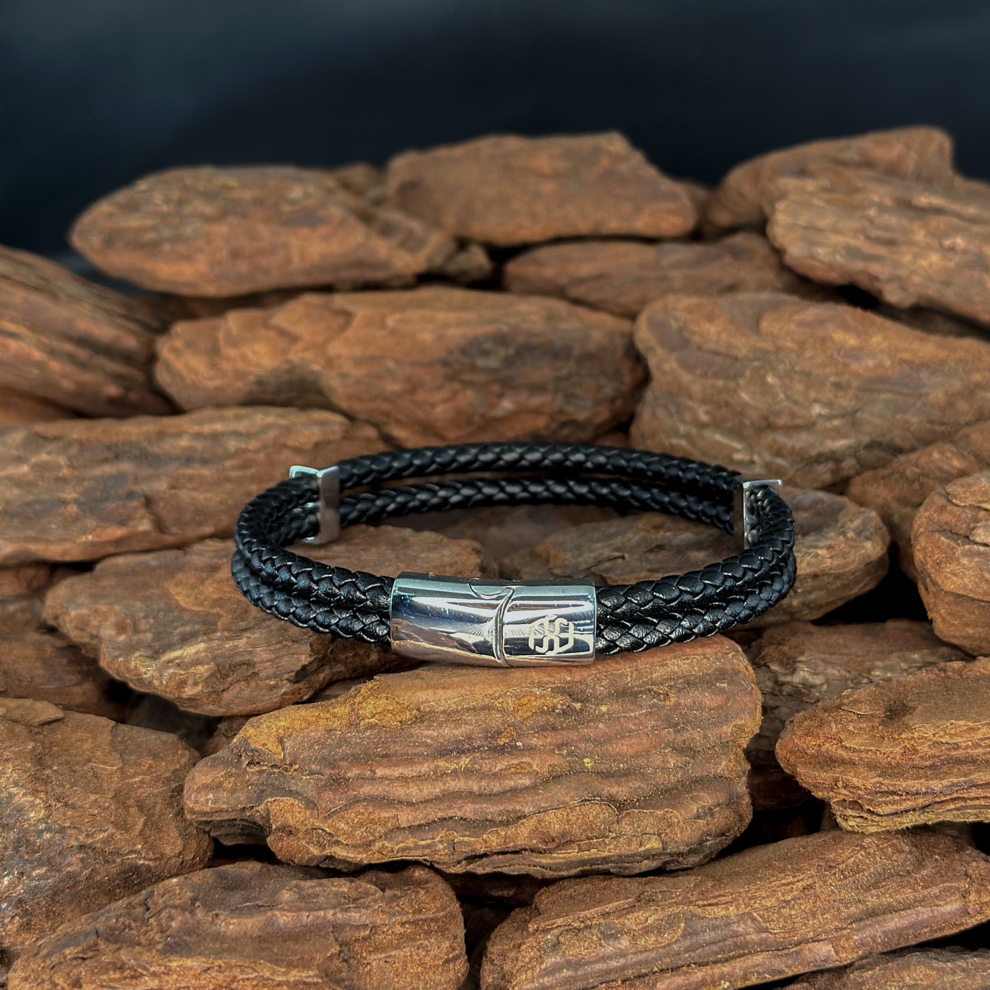 4029 Men’s Double Plait Black Slim Leather Bracelet