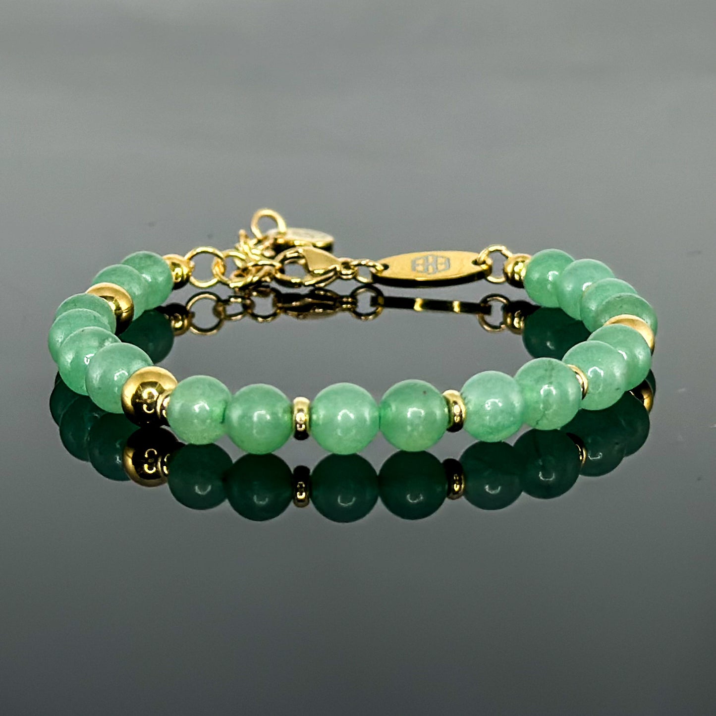 29002 Women’s Beaded Bracelet with Green Aventurine and Gold Plated