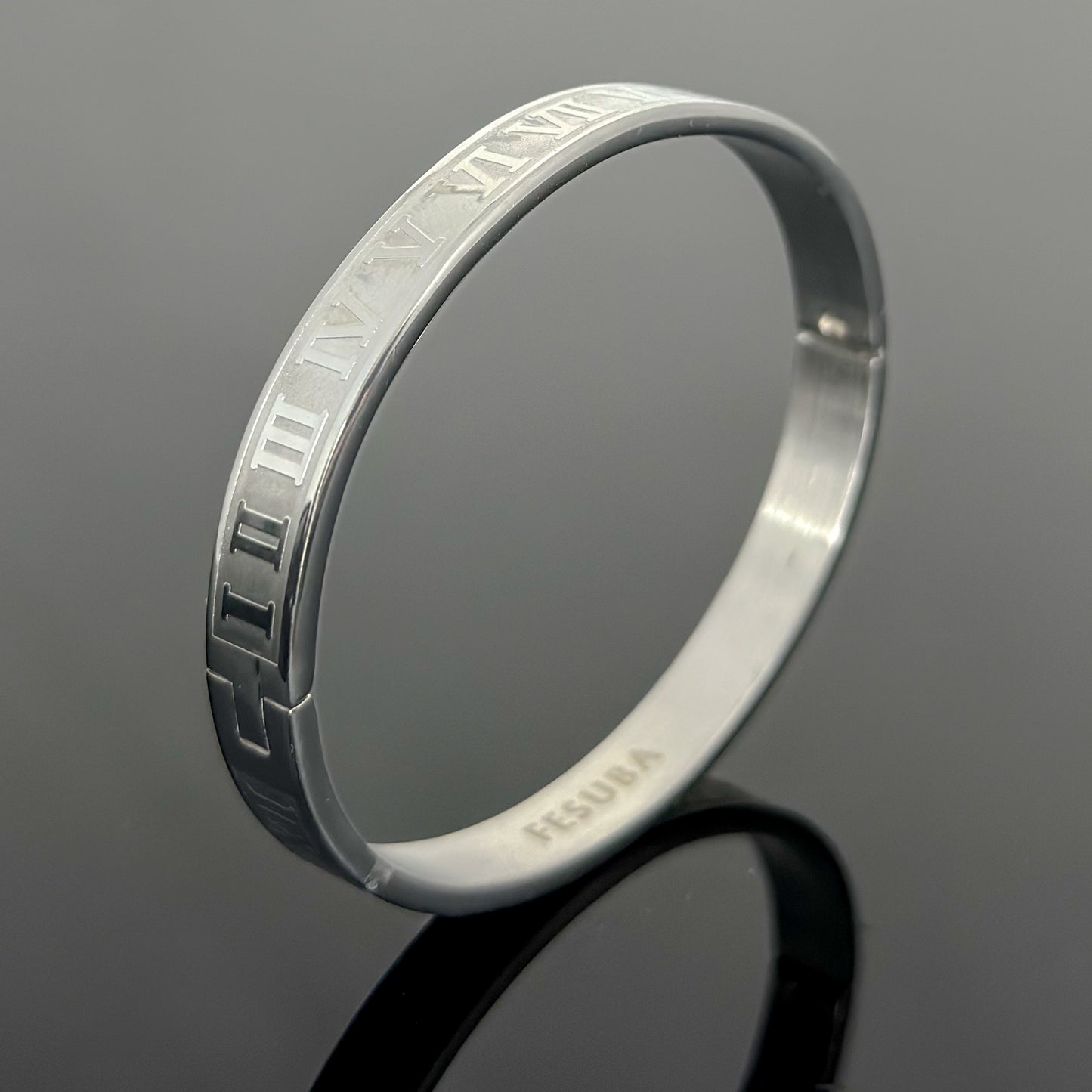 6023 Men's Roman Style Silver Stainless Steel Bracelet