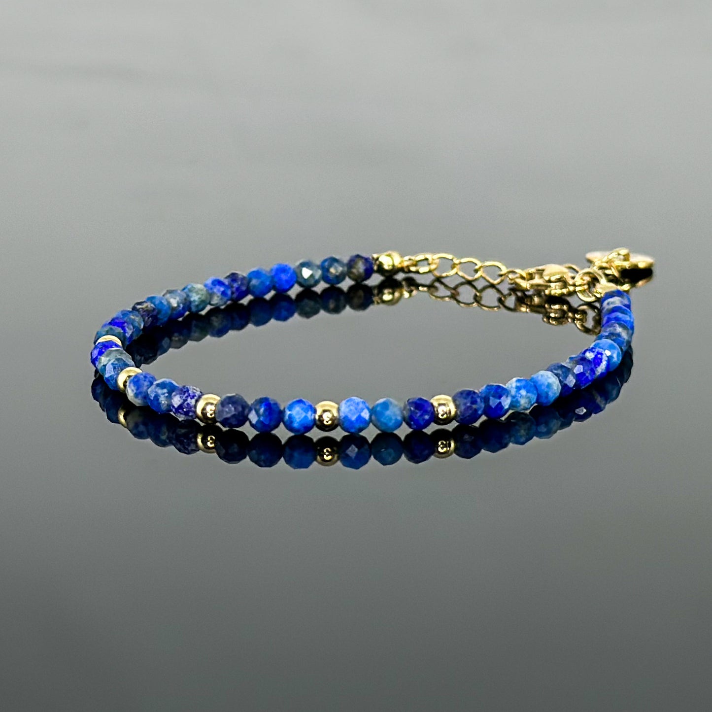 29001 Women’s Minimalist Bracelet with Lapis Lazuli and Gold Plated