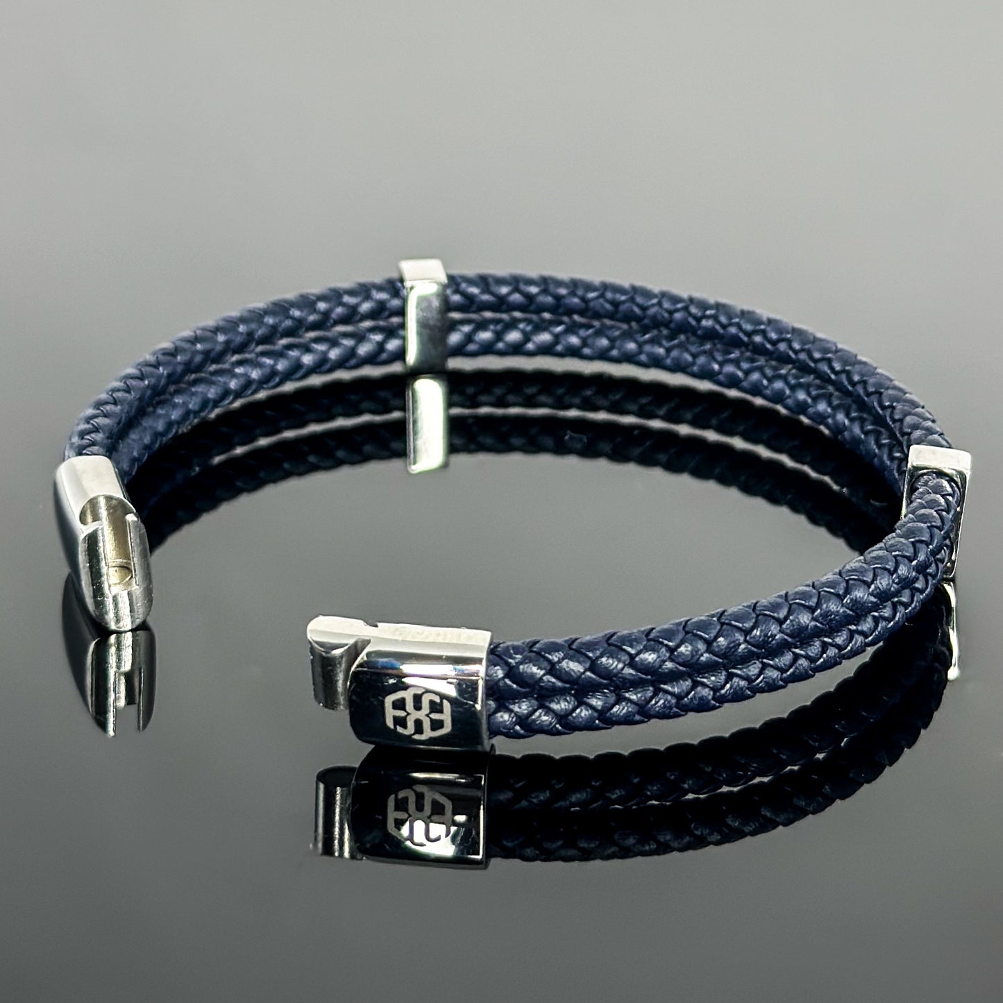 4029 Men’s Double Plait Dark Blue Slim Leather Bracelet