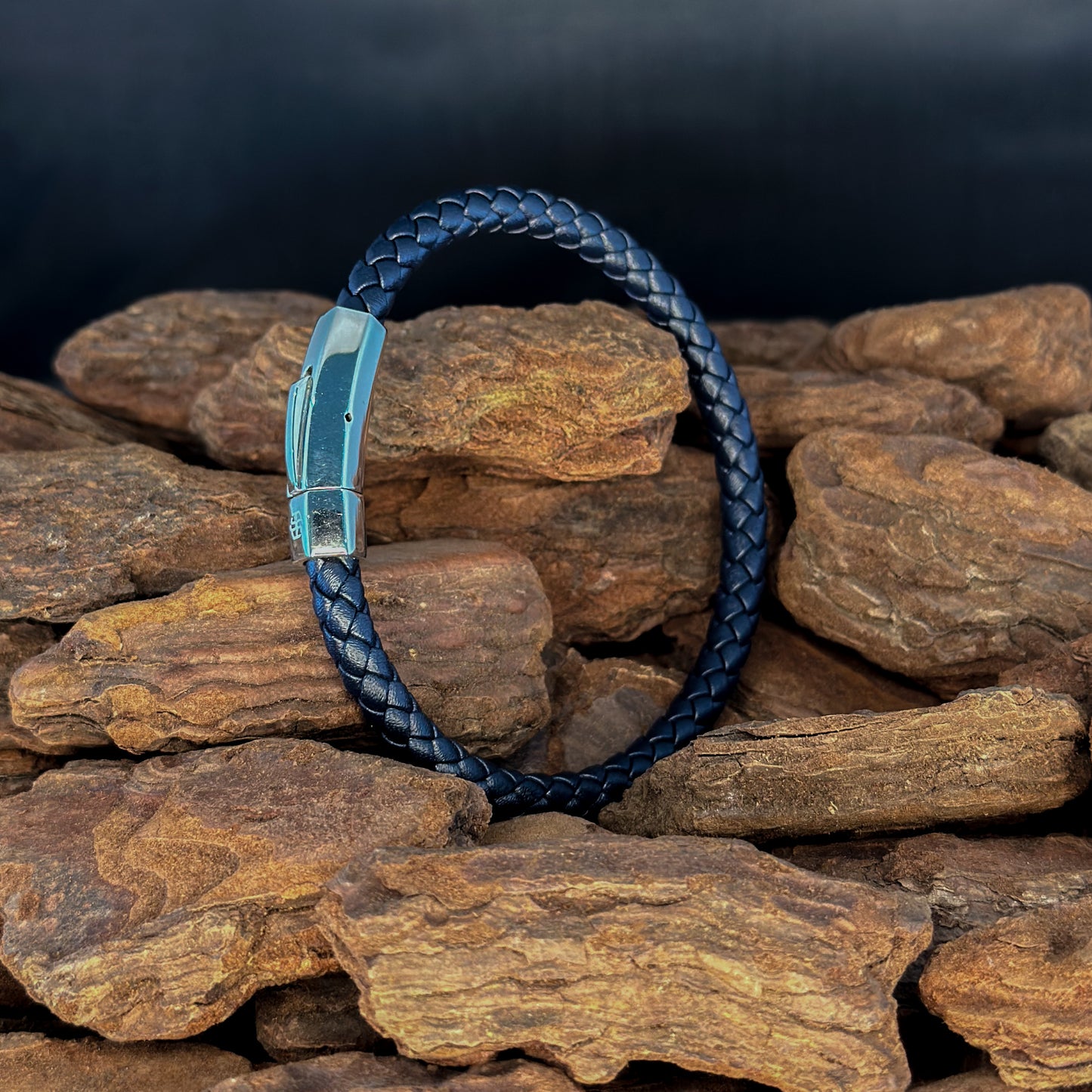 4002 Men’s Plait Round Dark Blue Leather Bracelet with Stainless Steel Clasp